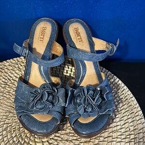 Women’s Born Cornflower Blue Leather Slip On Sandal with Heel Size 8